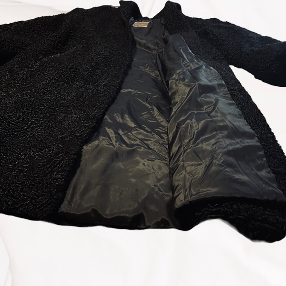 BAMBERGER’S Persian Lamb coat, Black - Picture 3 of 6